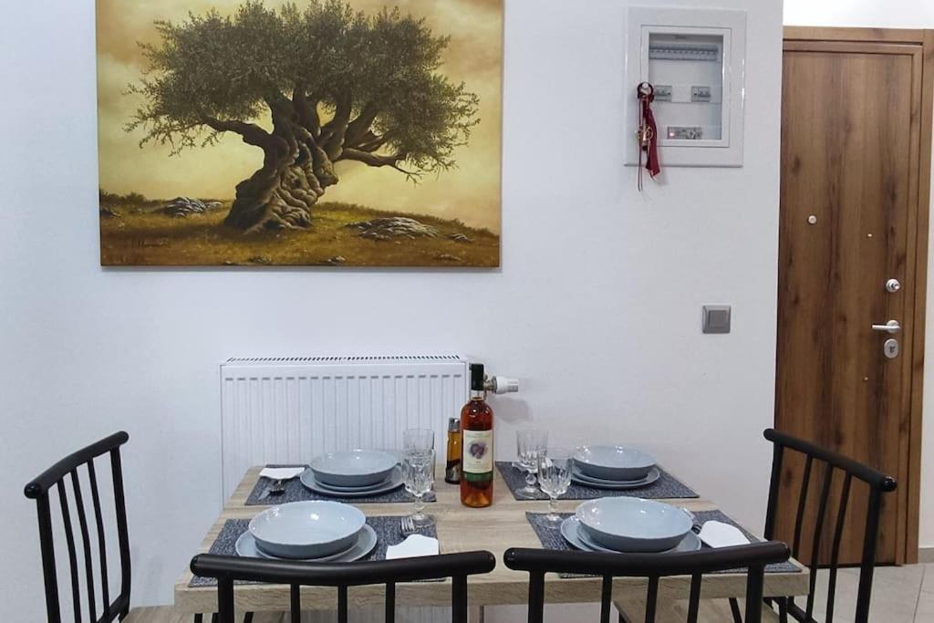 Modern Apartment In Itea Luaran gambar